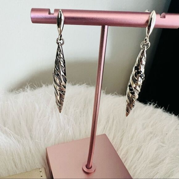 DEVATA Sterling Silver & 18K Gold‎ Black Spinel Animal Print Drop Earrings, NWT - Picture 13 of 16